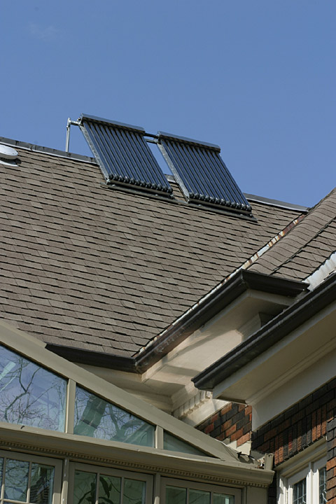 Solar panels on roof Winona29 07
